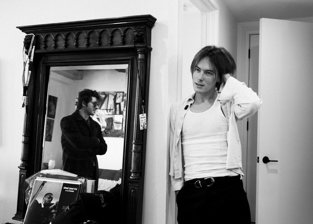 SID SIMONS TALKS PISTACHIOS AND POETS