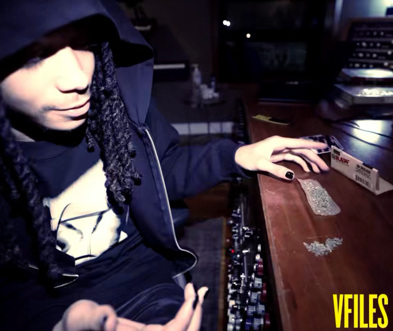 Loading video